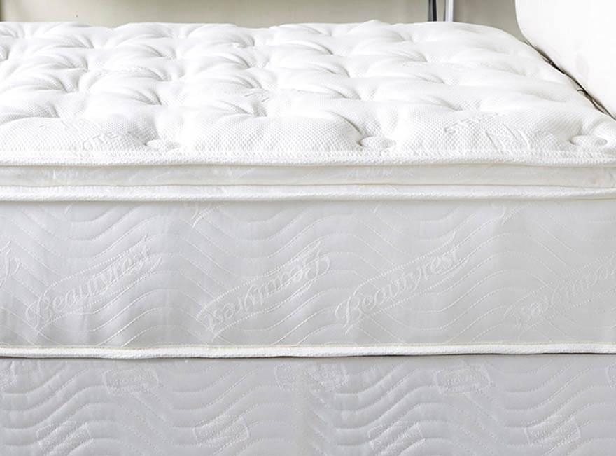 http://www.whotelsthestore.com/images/products/lrg/w-hotels-mattress-boxsprings_lrg.jpg